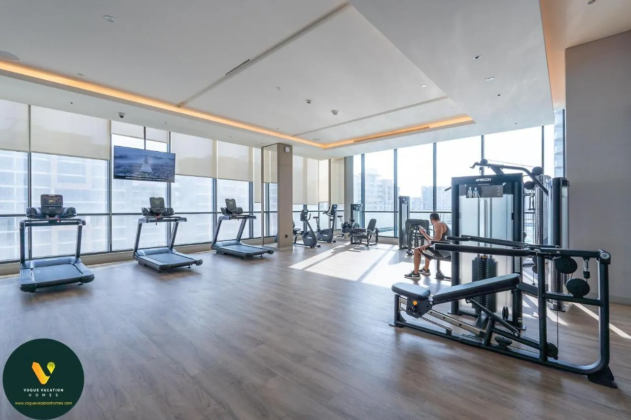 Vogue Sobha Hartland Lush Oasis Near Downtown Apartment Dubai